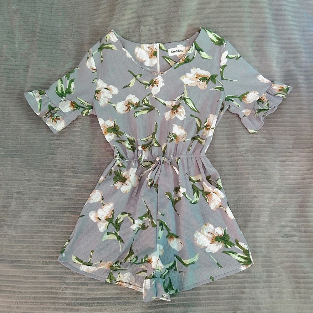 Floral Romper with pockets